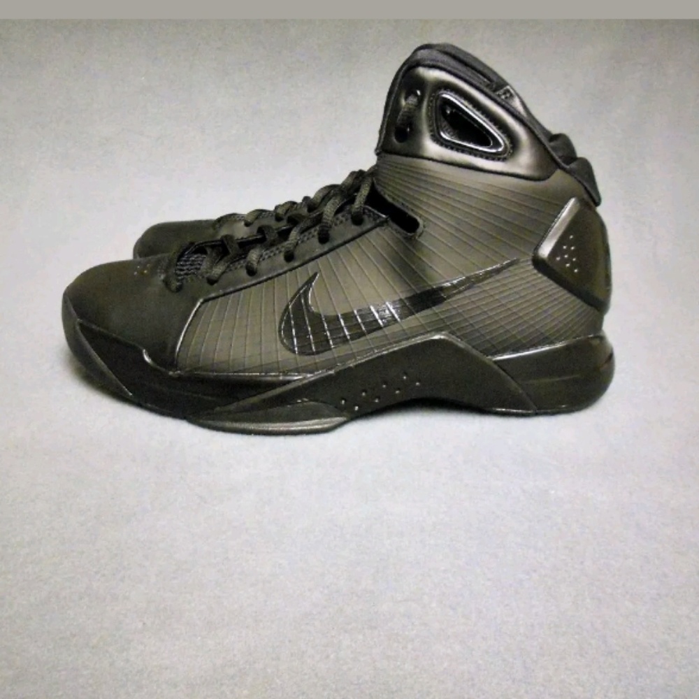 Nike Hyperdunk Black Basketball Shoes with Bonus!